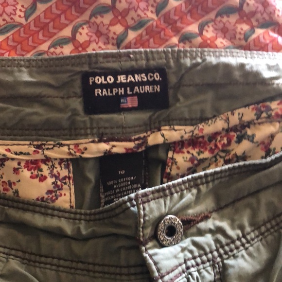 Cargo shorts - Picture 3 of 4